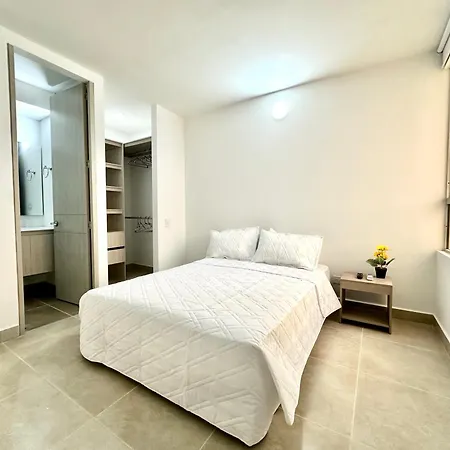 Apartamento En Cartagena, A Pasos De La Arena *